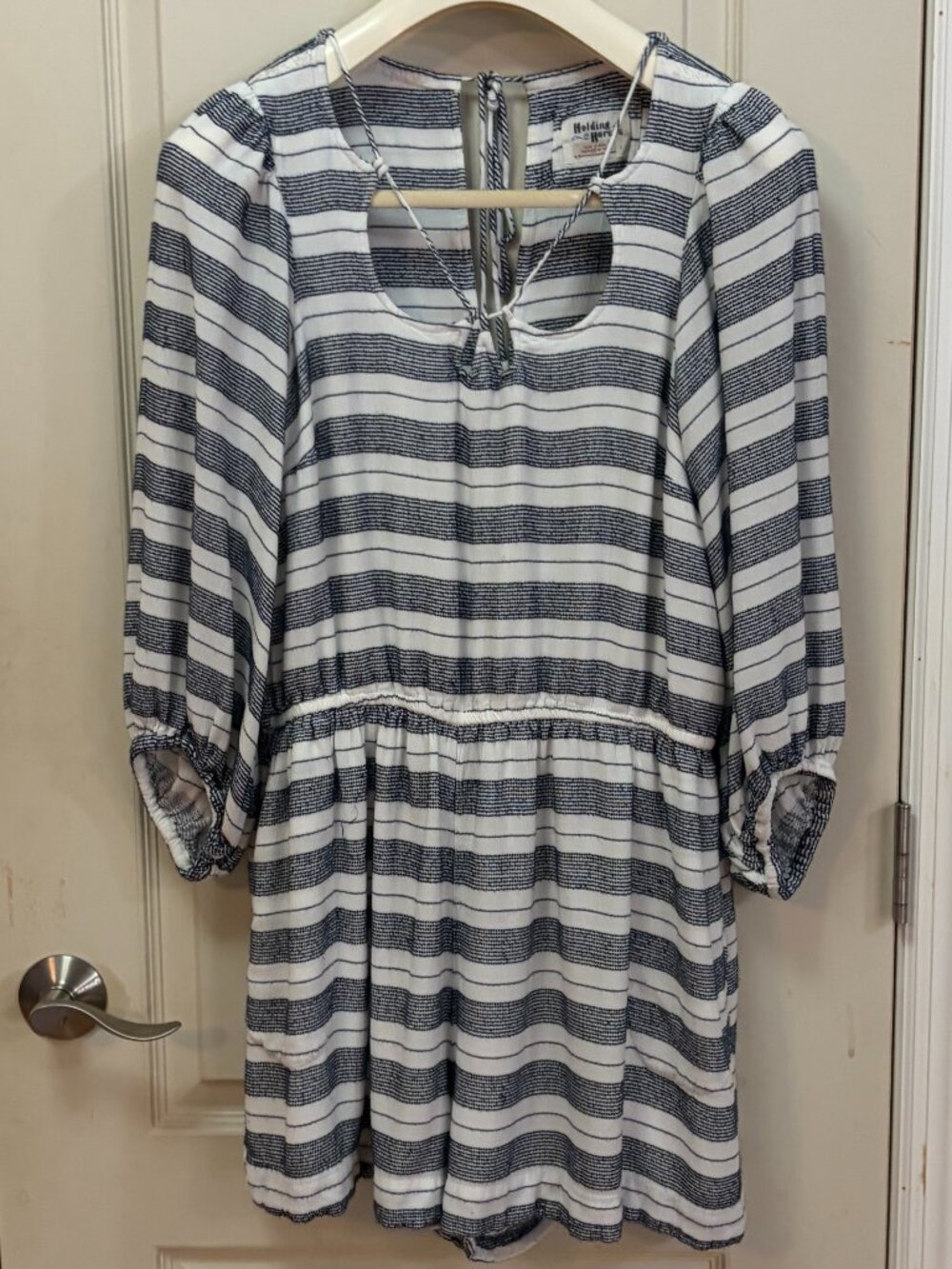 Holding Horses Women's Size L 100% Rayon L/S Elastic Waist Shorts Striped Romper